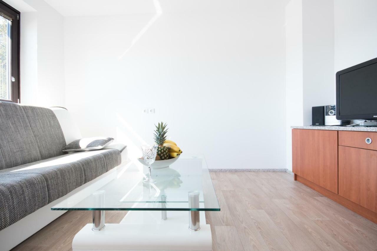 Apartment Tiara 2 Rodine Екстер'єр фото